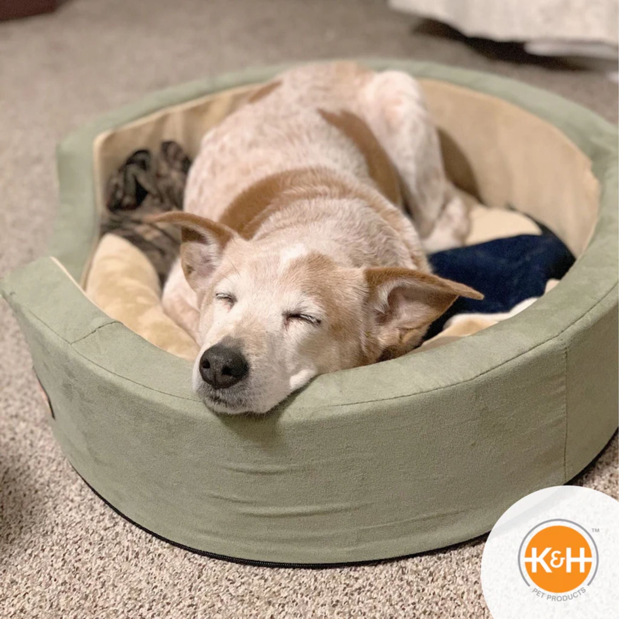 K&H Thermo-Snuggly Sleeper Heated Dog Bed