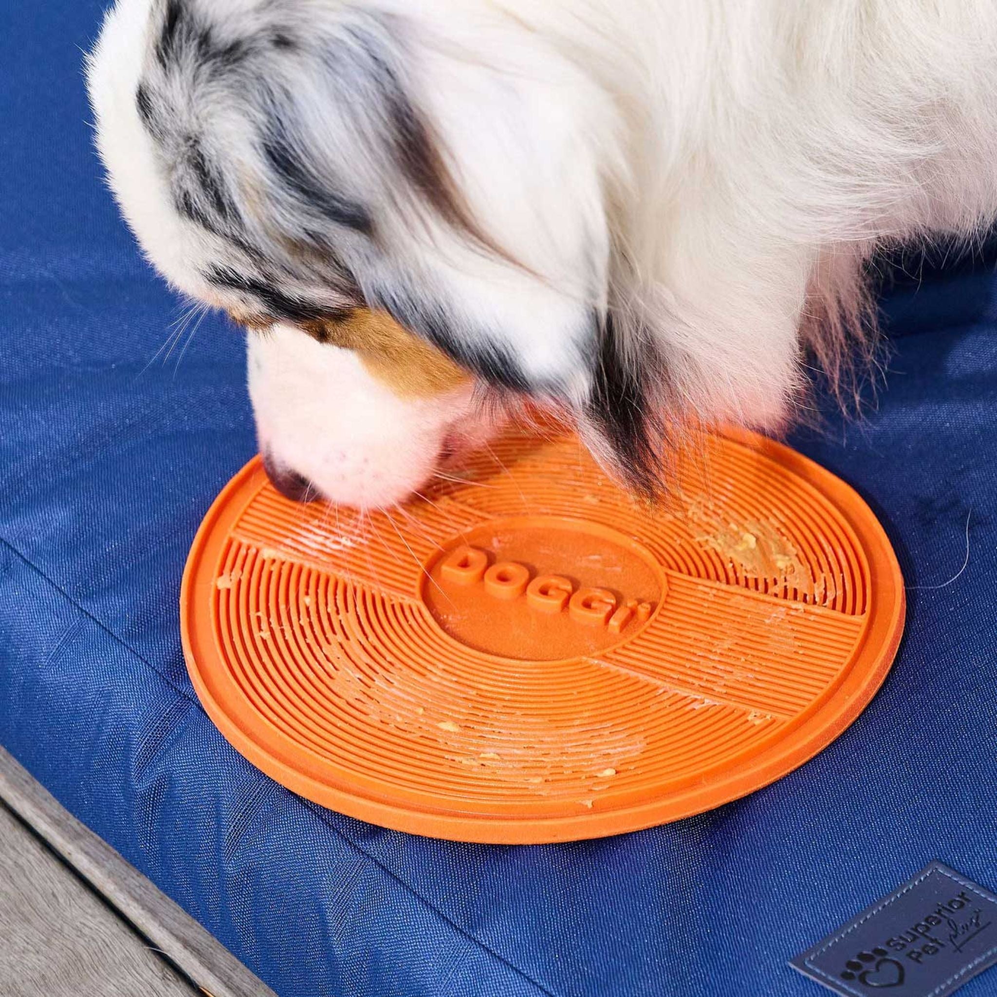 Doggi Lickin' Treat Mat