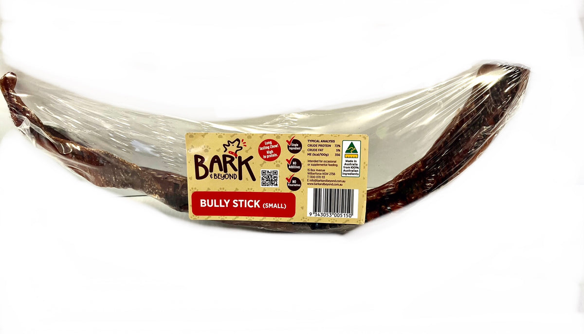 Bark & Beyond Bully Stick, small – vacuum sealed with brand label