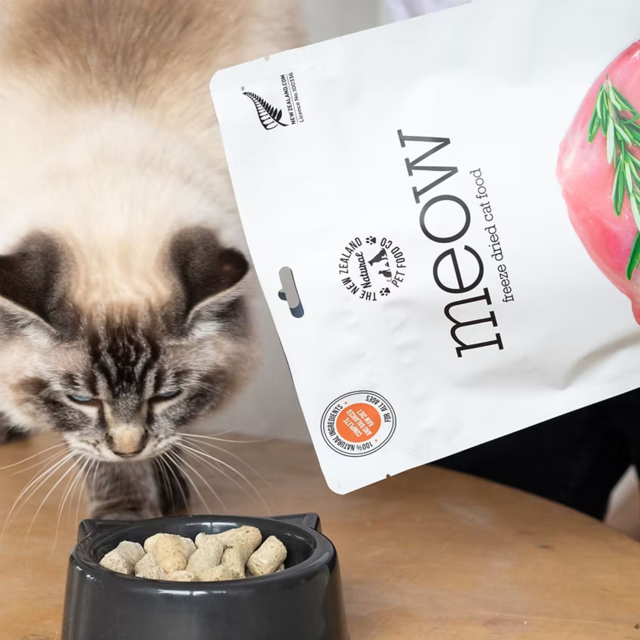 The New Zealand Natural Meow Freeze Dried Cat Treat Duck