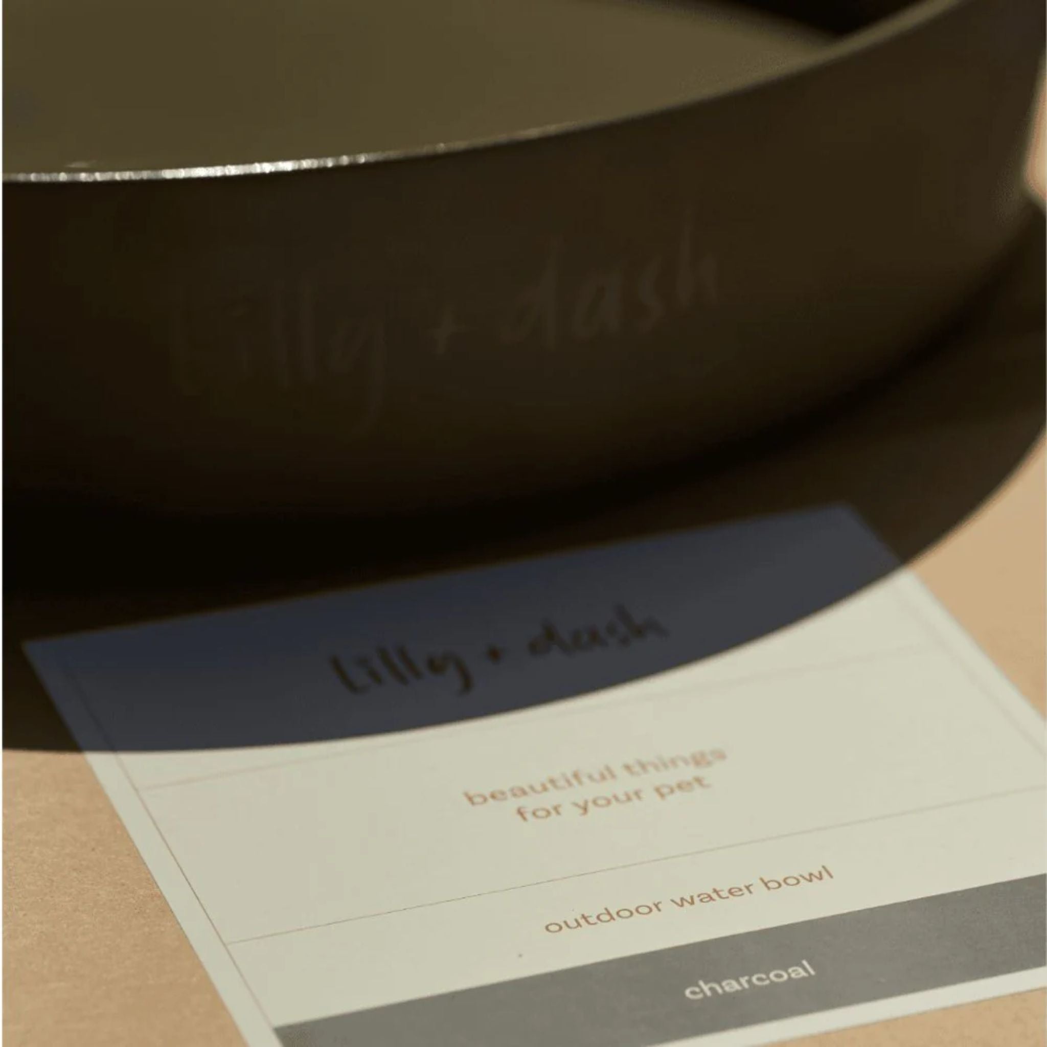 Lilly and Dash Ceramic Outdoor Water Bowl 7l