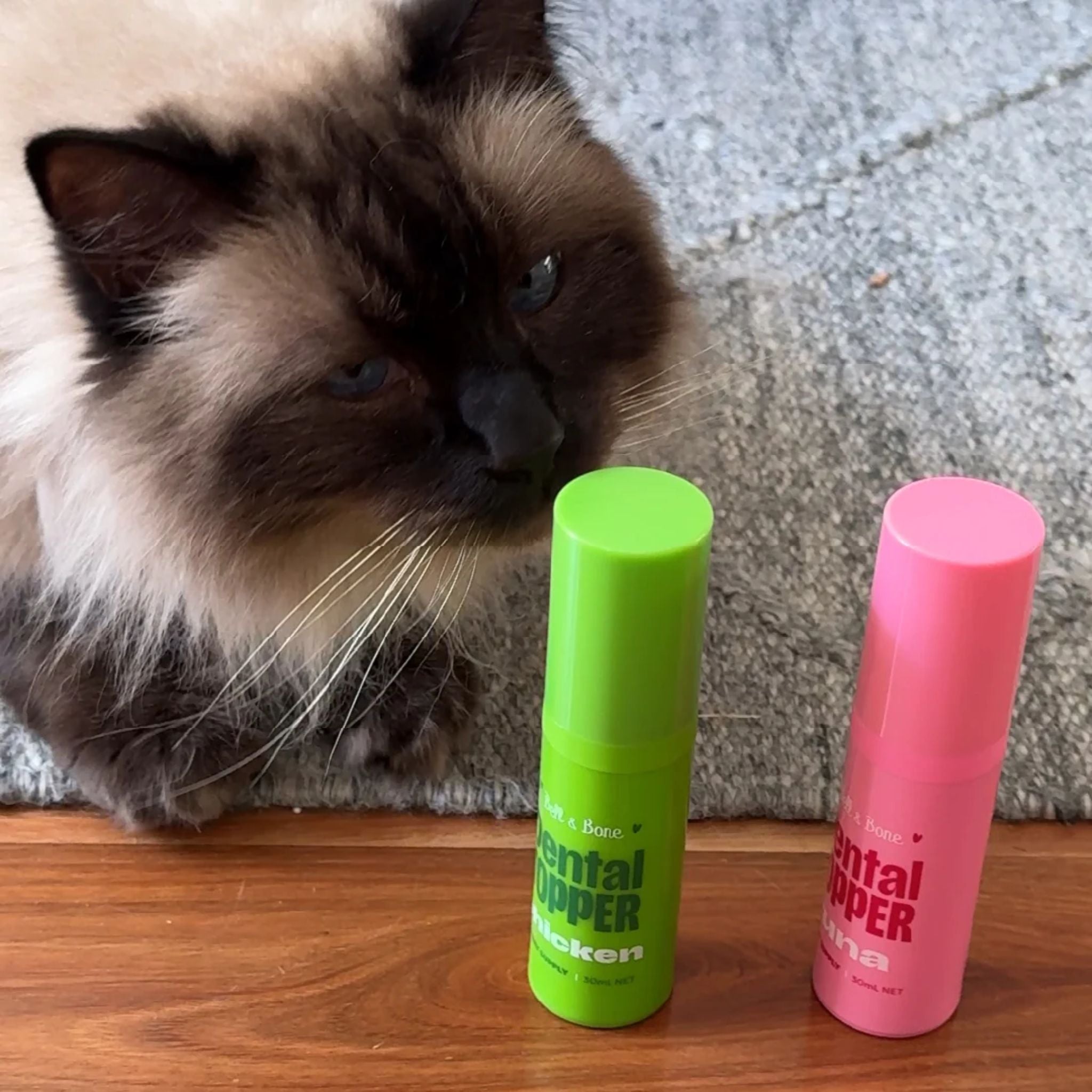 Bell and Bone Cat Dental Topper - Chicken