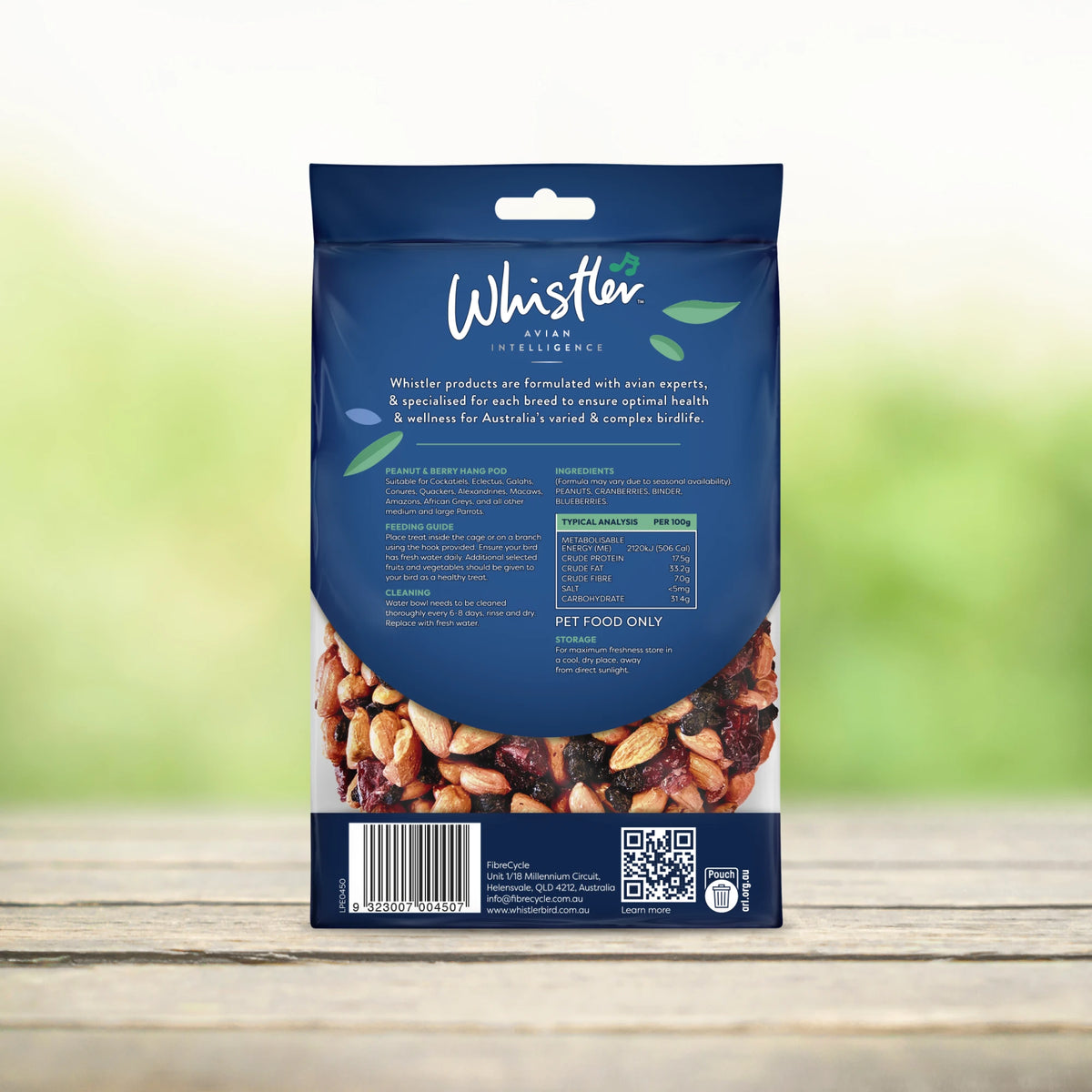 Whistler Parrot & Wildbird Berries Blend Hang Pod 320g - back of pack showing ingredients and feeding guide