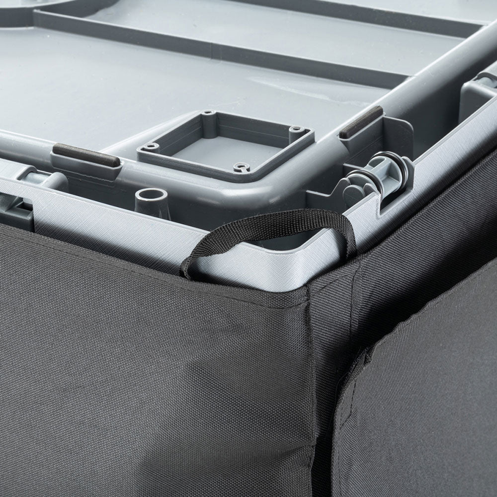 Roof panel of the Ferplast Superior crate cover opened over the crate handle | PeekAPaw Pet Supplies