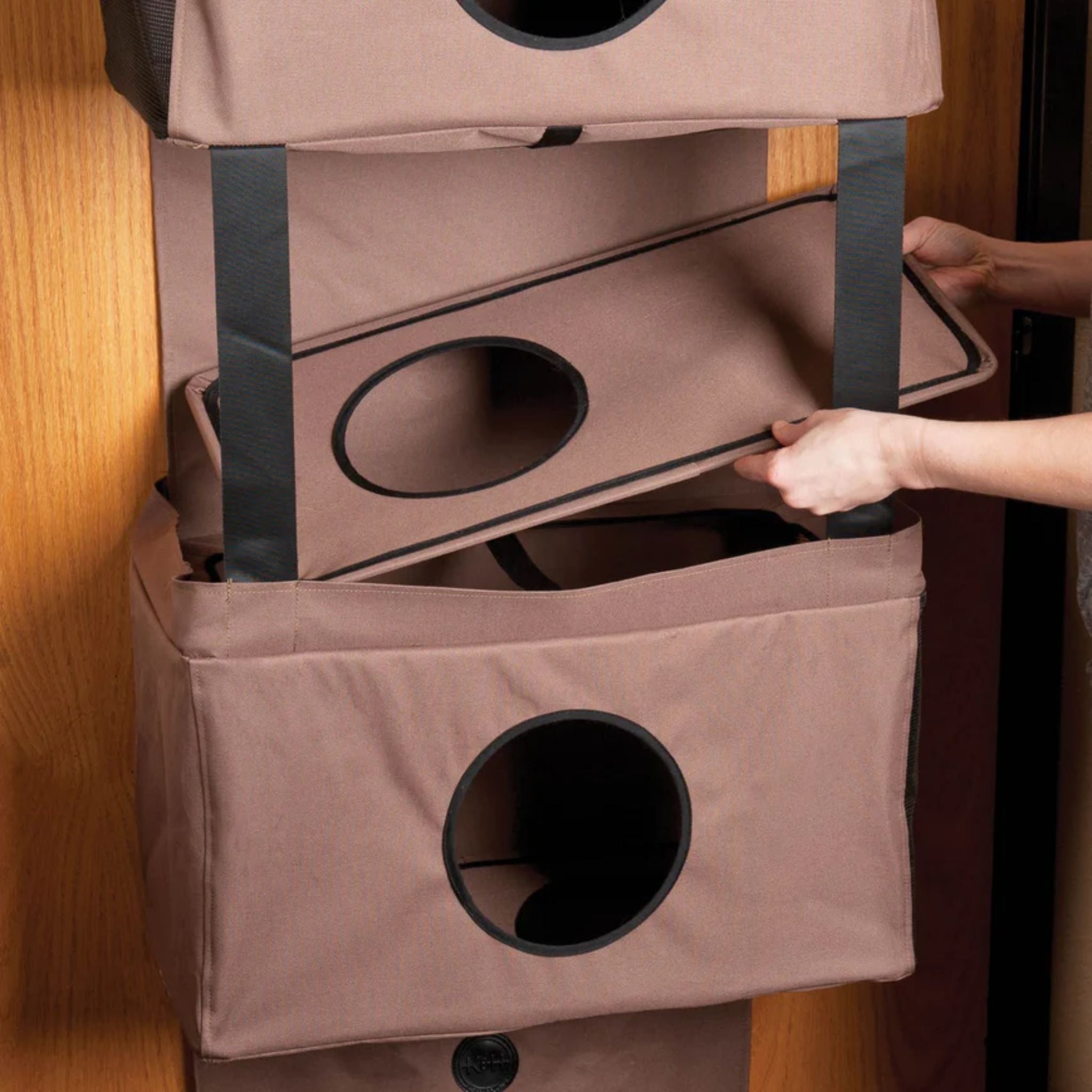 K&H Hangin' Feline Funhouse Cat Tree