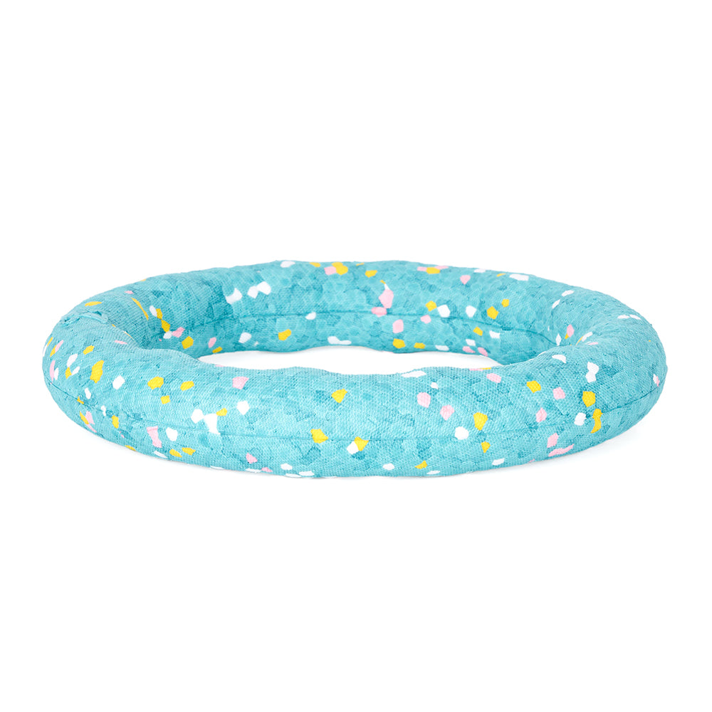 Dog carrying the Zippy Paws AirTuff Ring