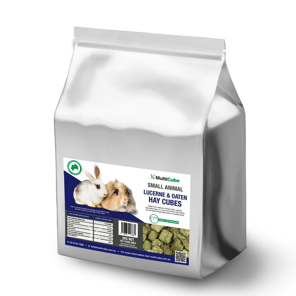 Multicube Small Animal Lucerne & Oaten Hay Cubes pack shot