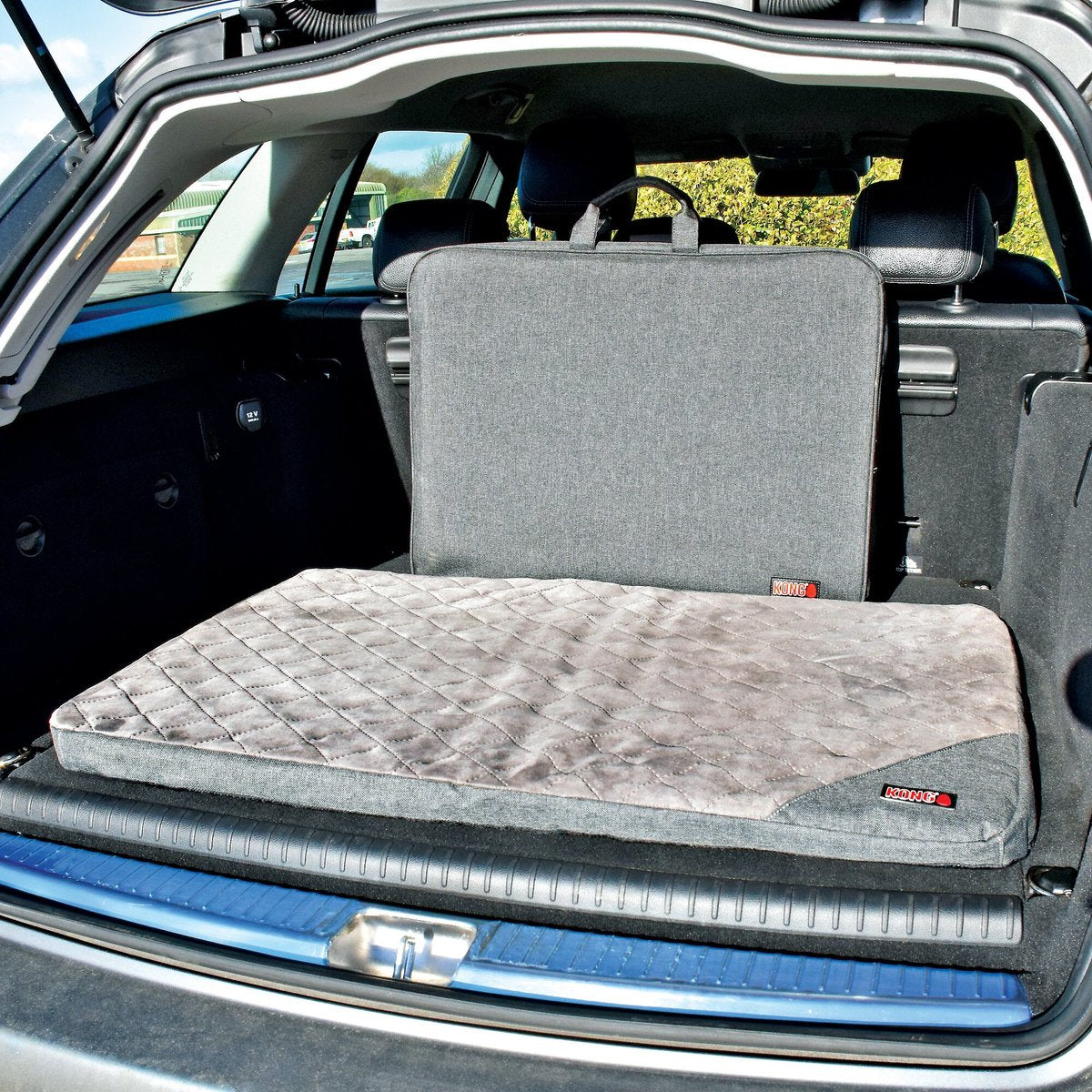 KONG Fold Up Travel Mat 03