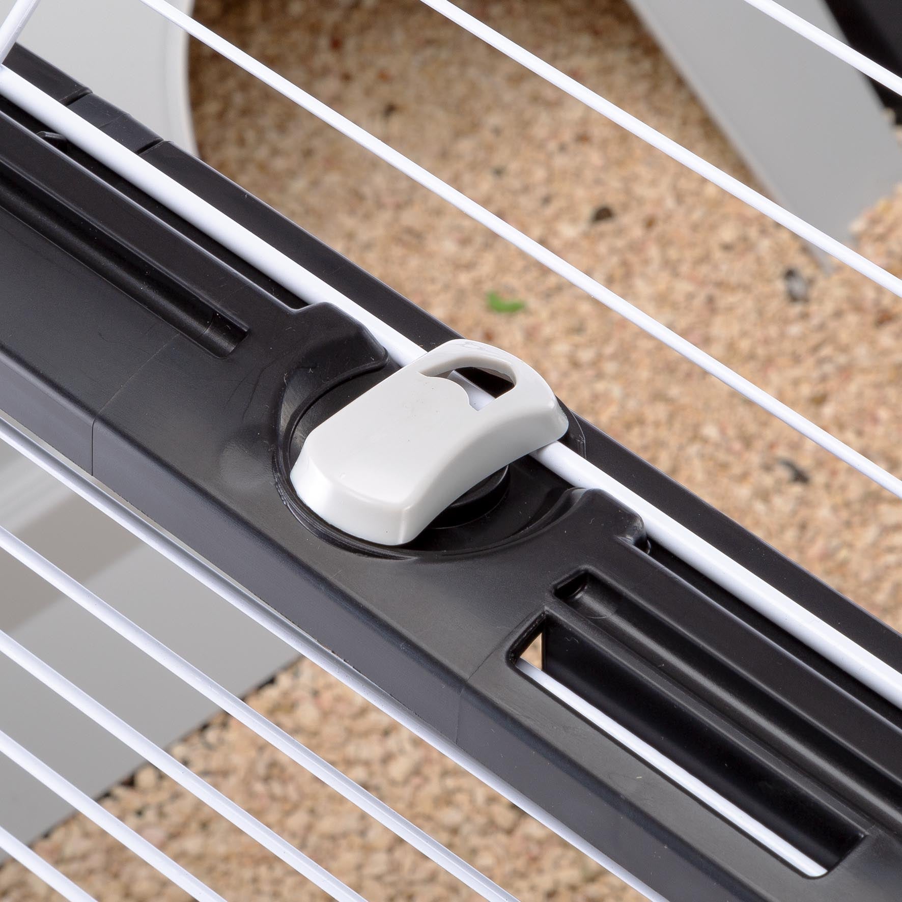 Ferplast Casita 100 Rabbits and Guinea Pigs Cage 04