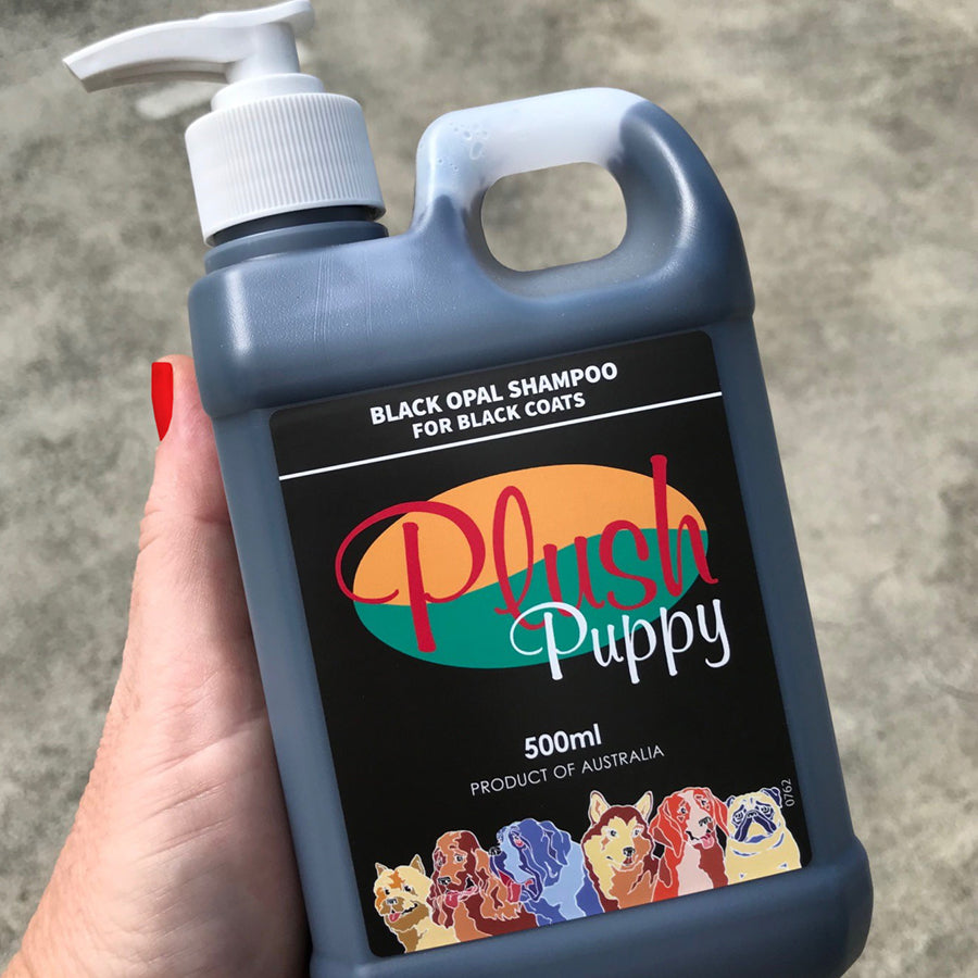 Plush Puppy Black Opal Shampoo Replenish Faded Black Coats 01