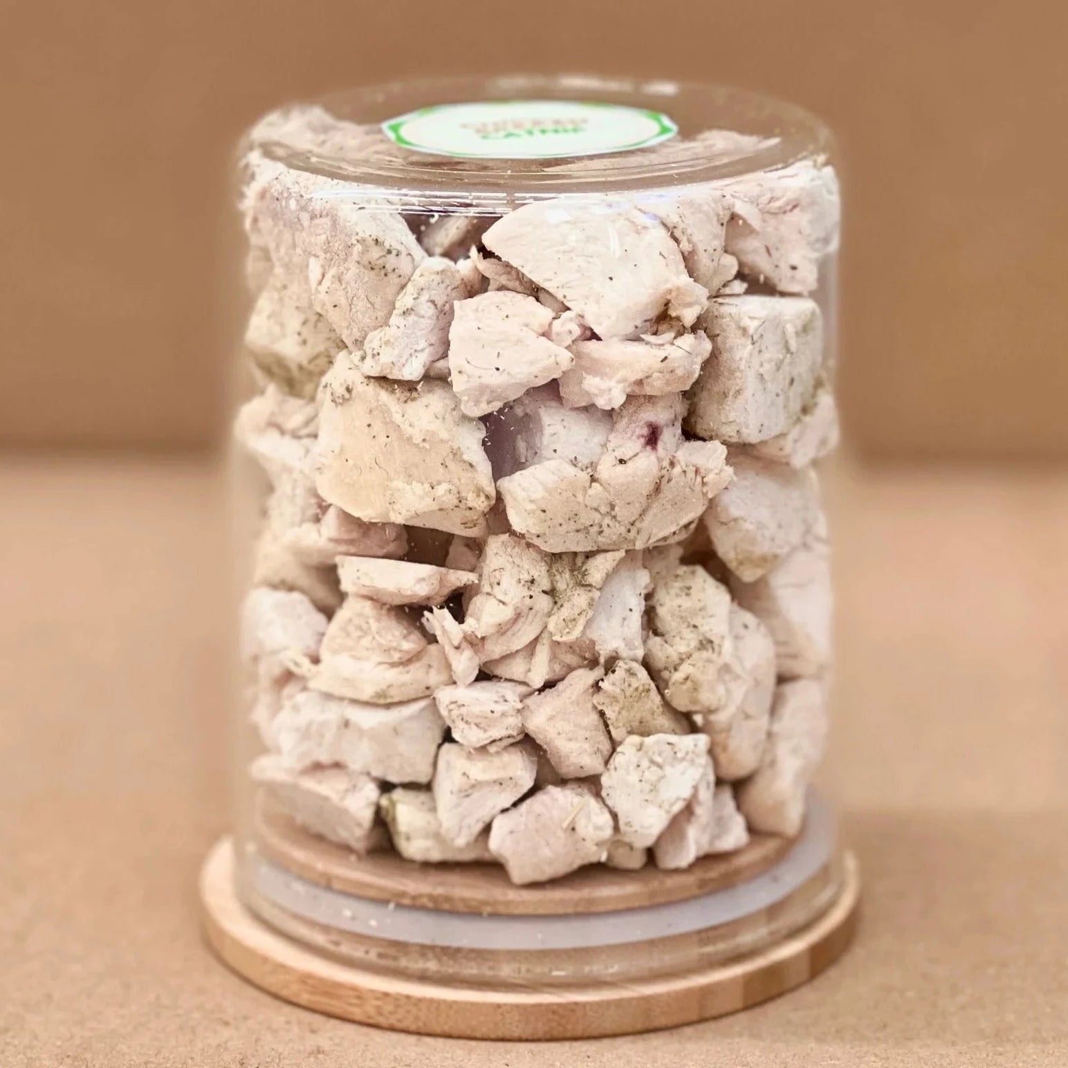 Freezy Paws Freeze Dried Chicken Breast with Catnip Pet Treats for Cats & Dogs 03