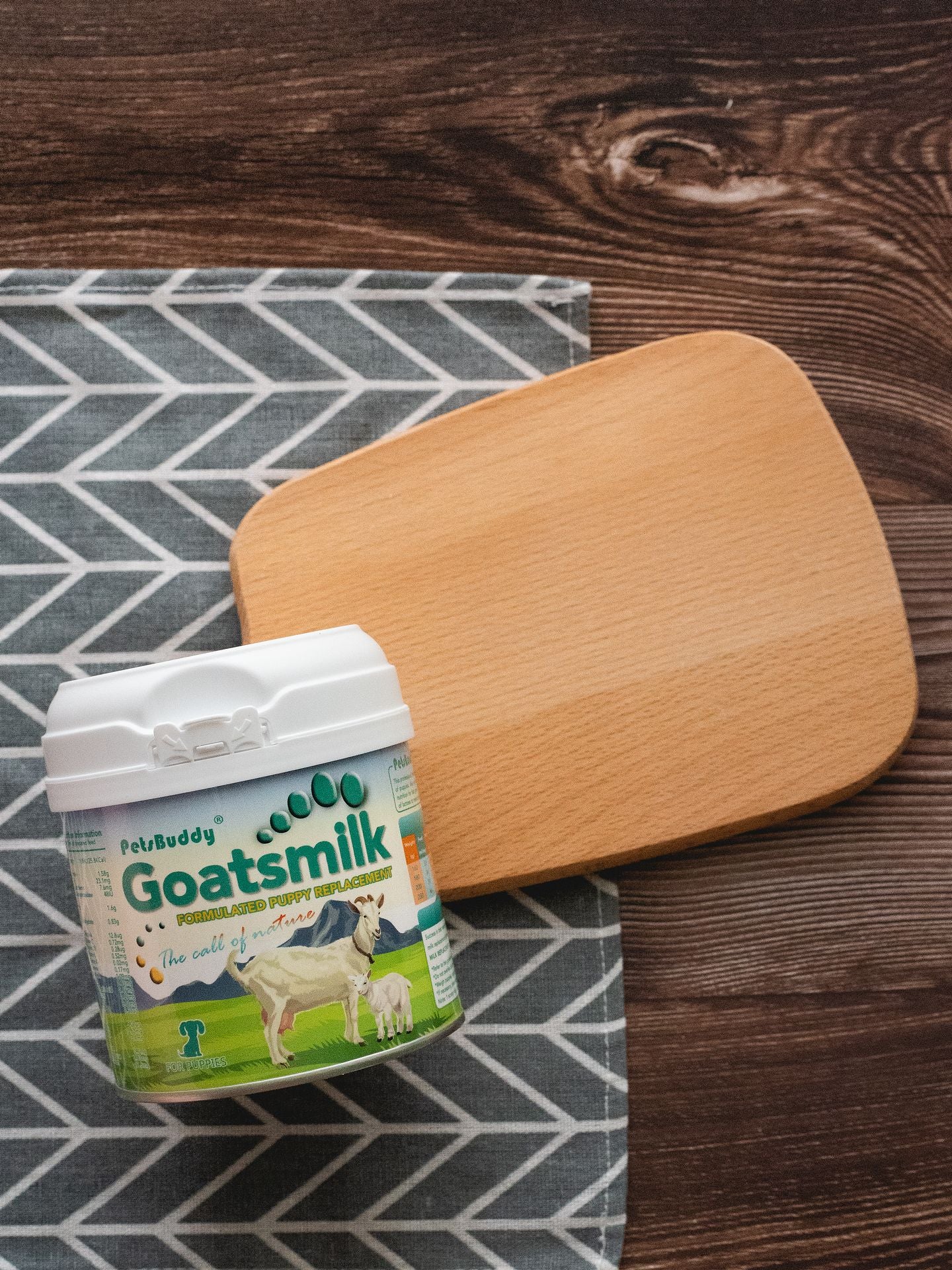 PetsBuddy Goatsmilk Formulated Puppy Replacement