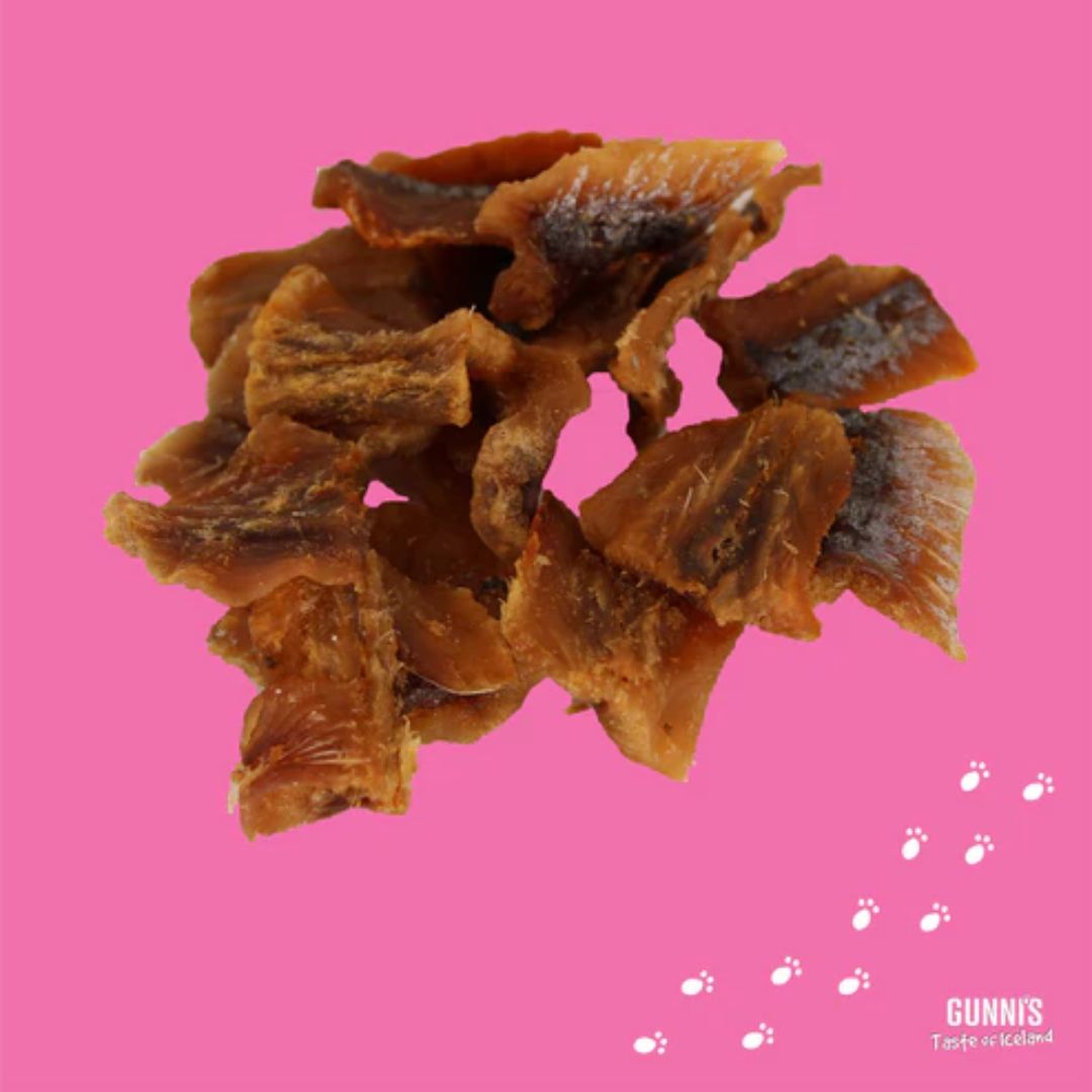 Gunni's Taste of Iceland Dog Treats Herring Omega Bites - 85g | PeekAPaw Pet Supplies