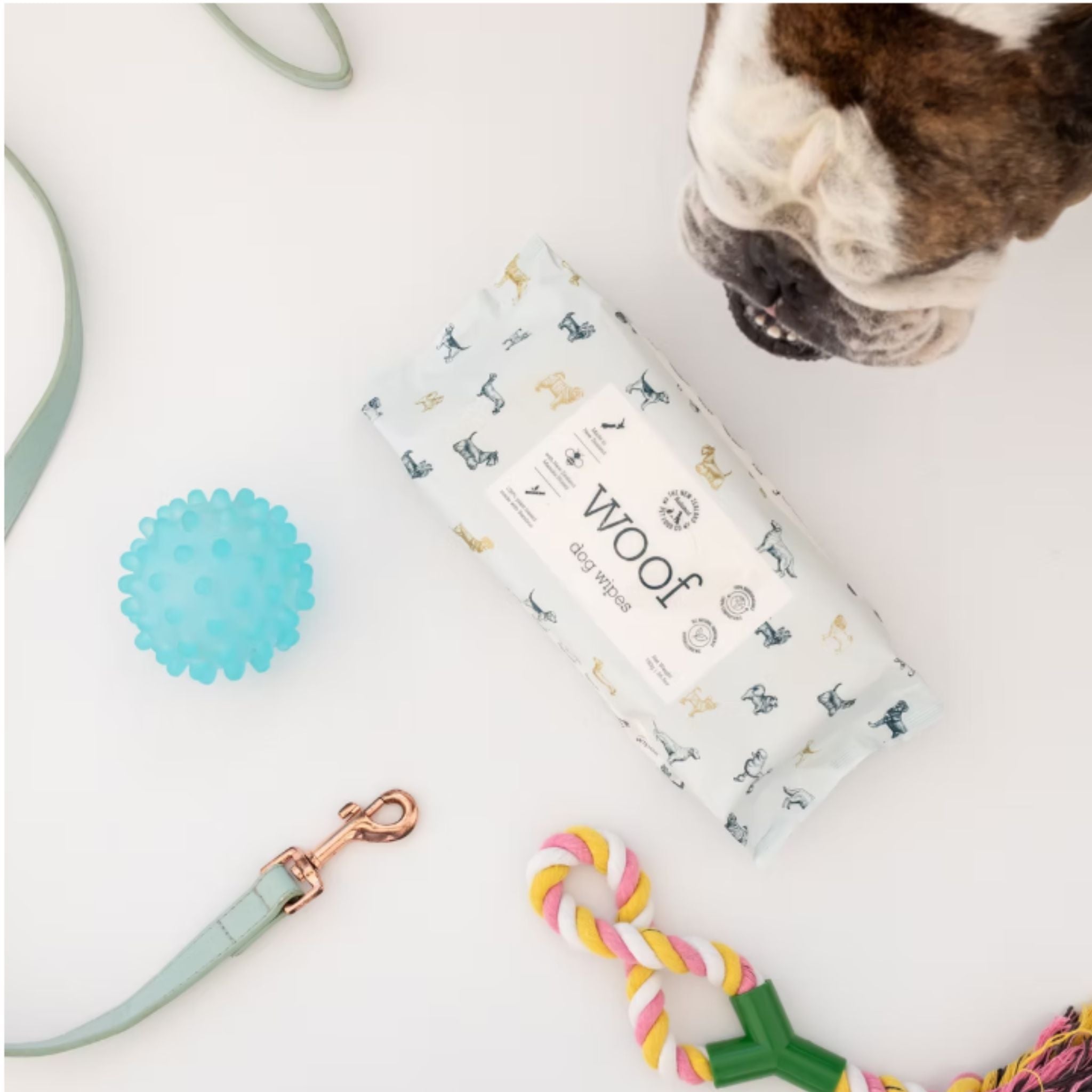 The New Zealand Natural Woof/Meow Manuka Honey Pet Wipes
