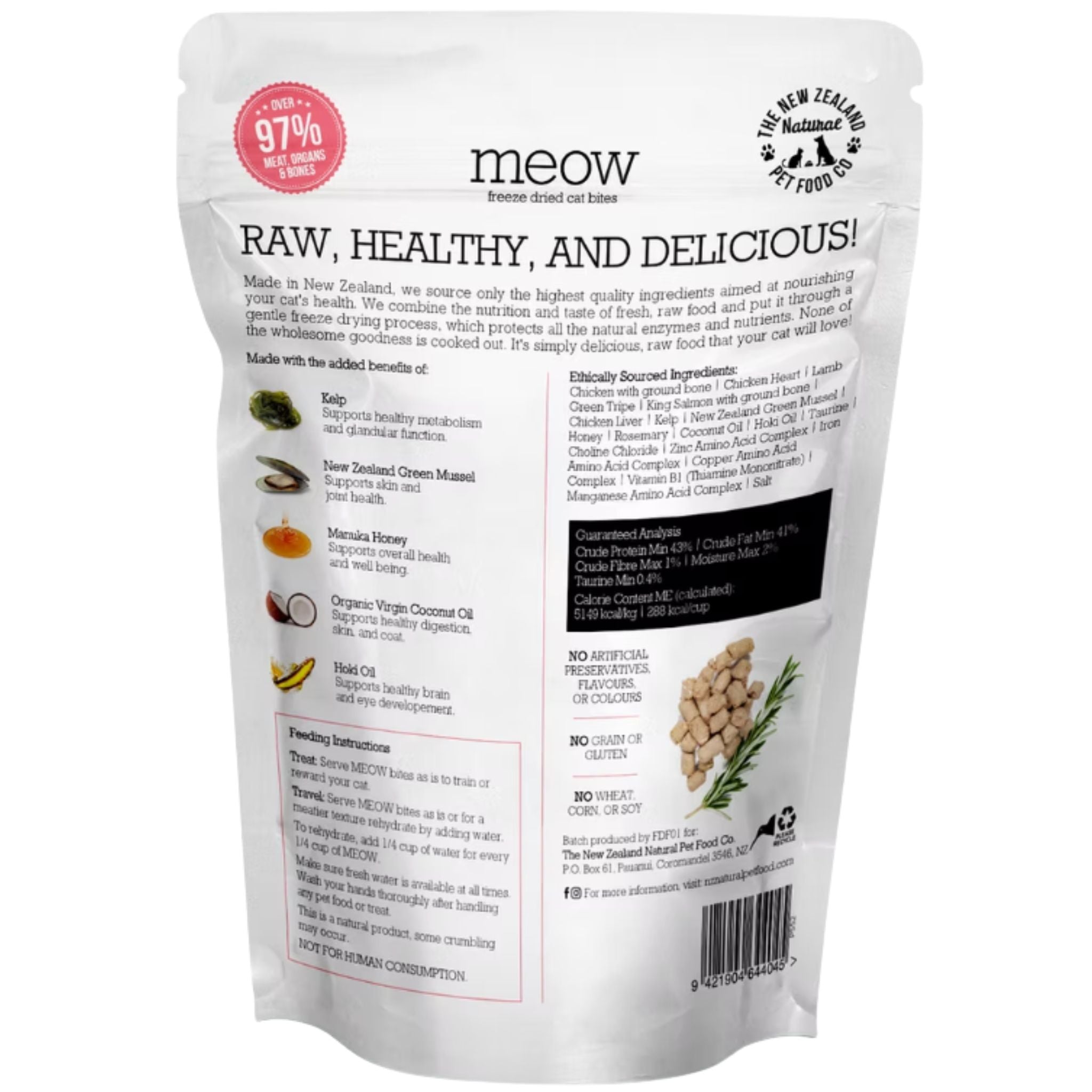 The New Zealand Natural Meow Freeze Dried Cat Treat Chicken & King Salmon