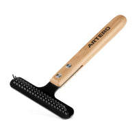 Artero Nature Collection undercoat shedding rake, bamboo handle with a black T-head of blunt pins