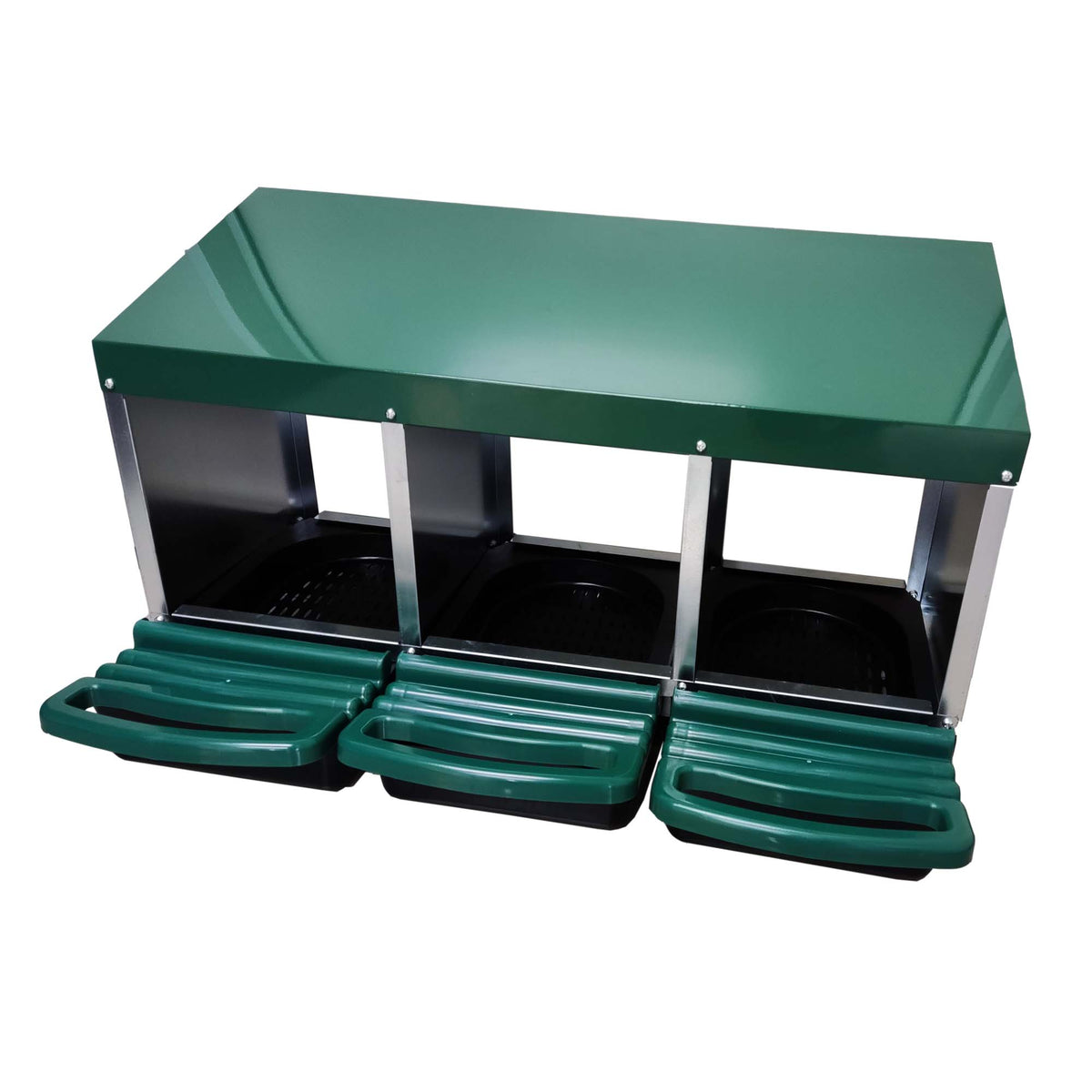 iPetz galvanised roll away nesting box with three bays