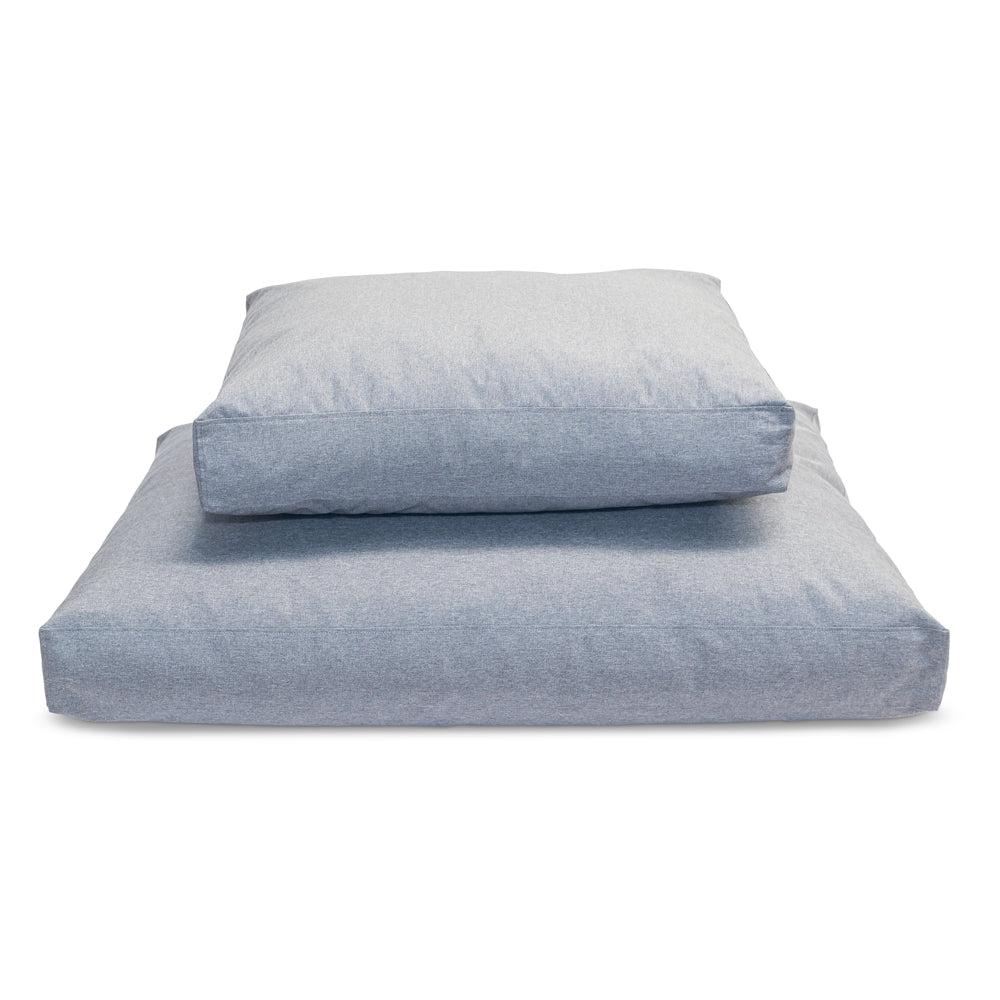 Size comparison of the Superior Pet Goods Hooch Dog Cushion Eco Tough