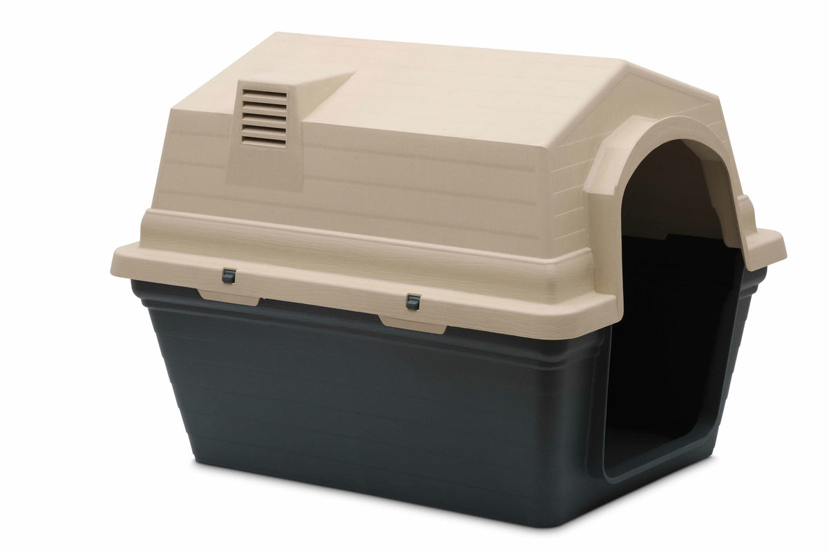 Superior Pet Goods Moulded Plastic Kennel in recycled plastic
