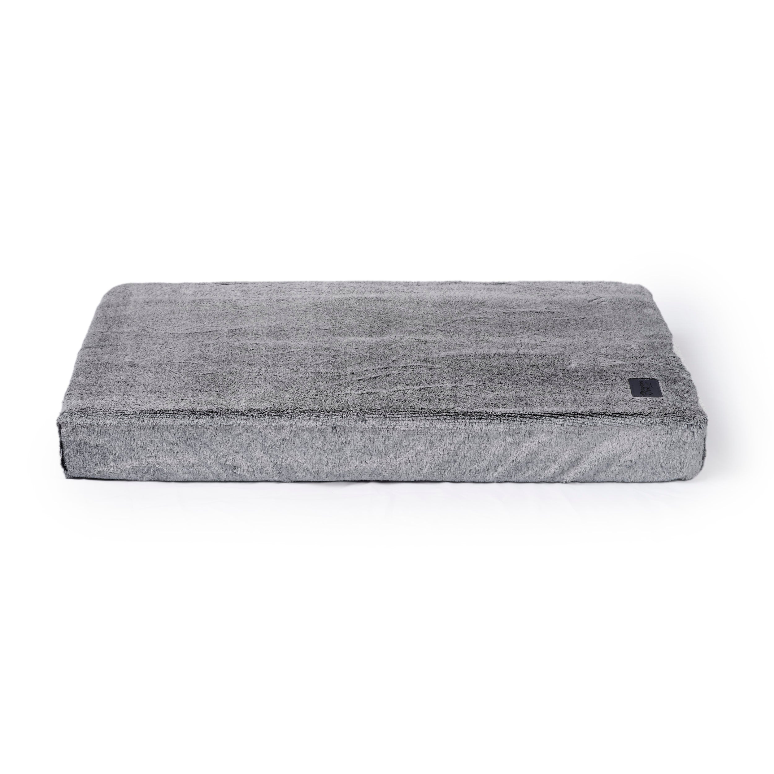 Superior Pet Goods Crate Mat Topper in Artic Fur