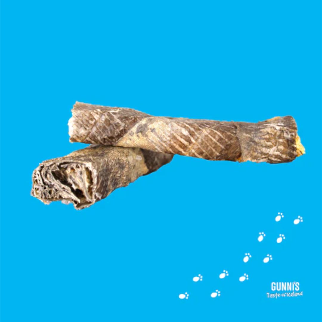 Gunni's Taste of Iceland Dog Treats Cod Chewy Sticks - 10cm 3 Pack | PeekAPaw Pet Supplies