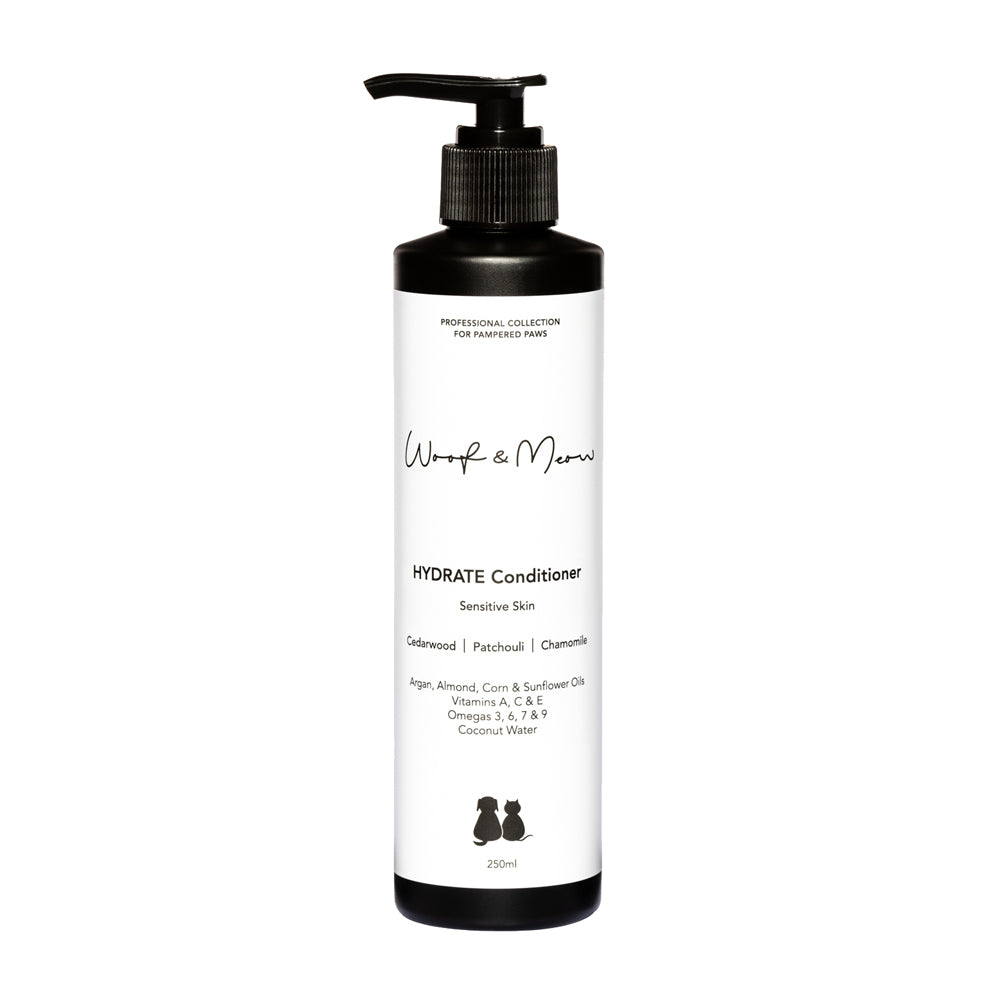 Woof and Meow Hydrate Conditioner front of pack