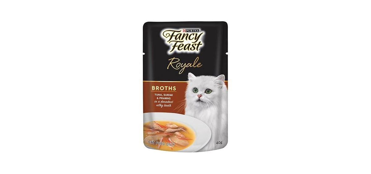 Fancy Feast Royale Broth wet cat food pouch front of pack