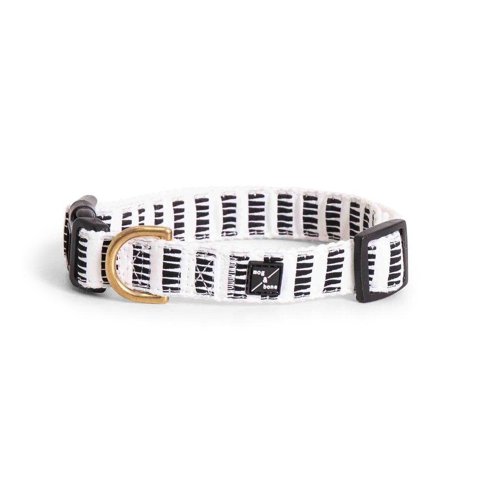 Mog & Bone hemp dog collar in black and white mosaic print with buckle
