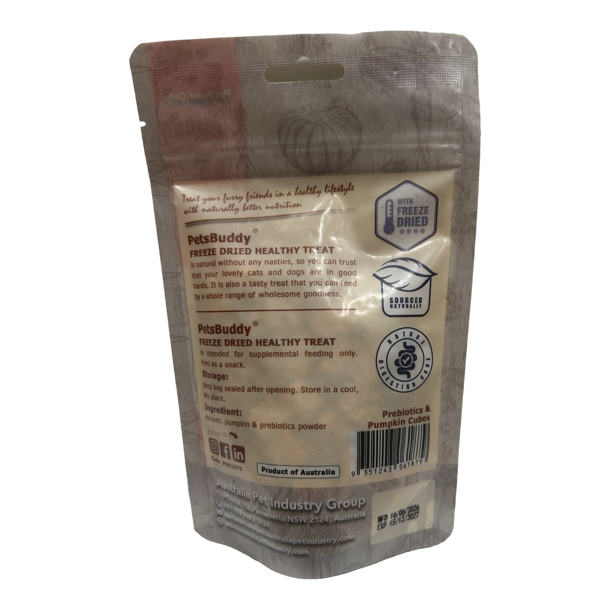 PetsBuddy Prebiotics & Pumpkin Cubes 50g pack, back of bag showing chicken, pumpkin and prebiotic ingredients