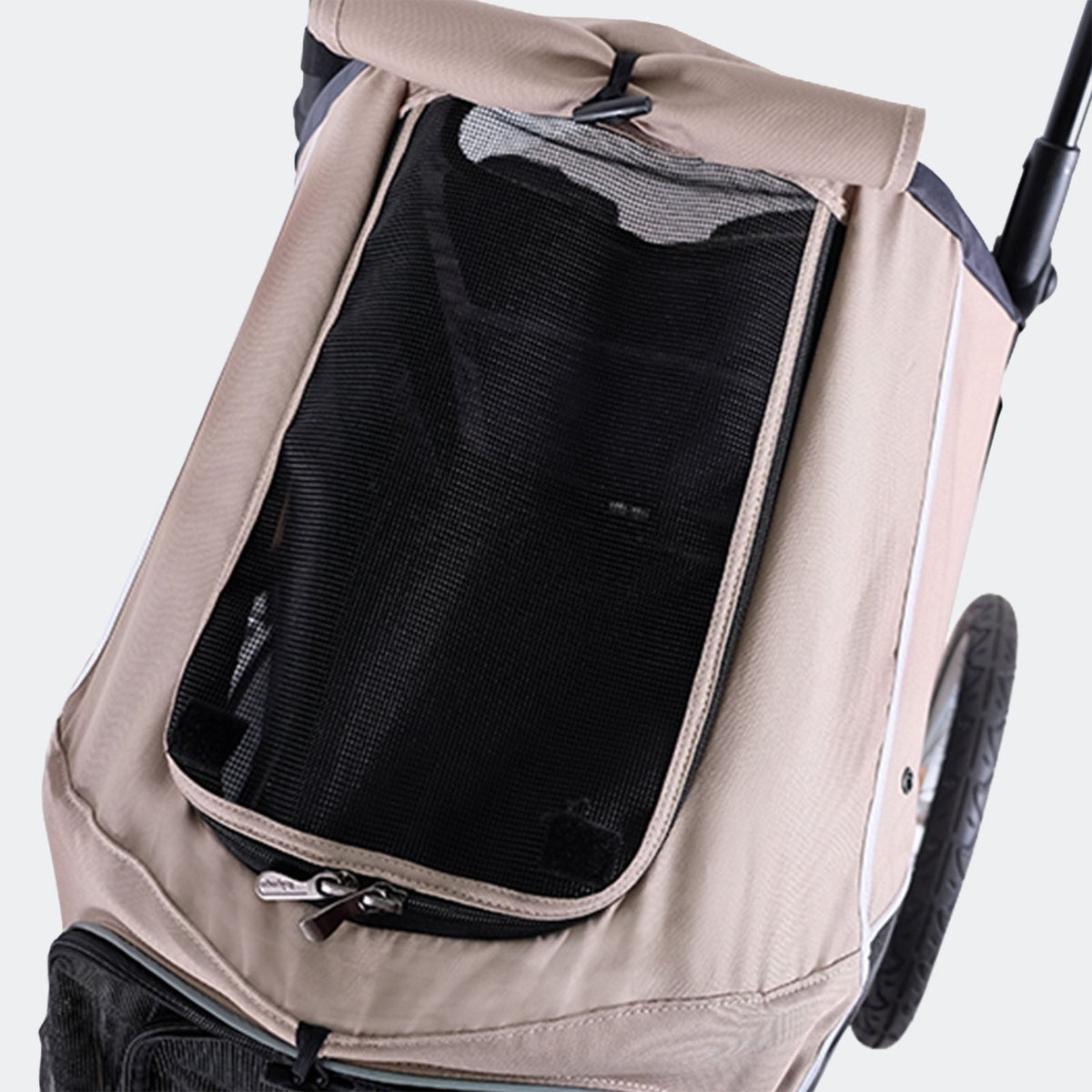 Close-up of the mesh side window on the latte Ibiyaya Happy Pet Tri-cycle cabin