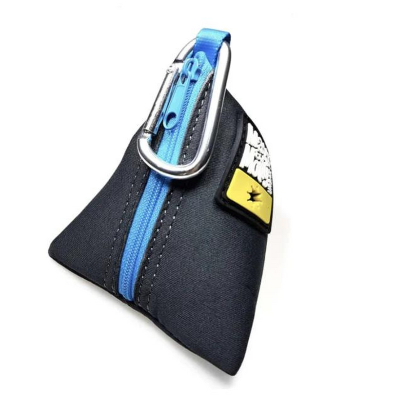 Max & Molly Poop Bag Holder Triangle 03