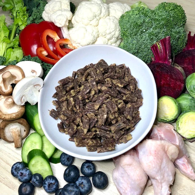 Bugsy's Premium Air-Dried Raw Dog Food Chicken