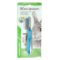 Euro Groom mini shedding comb for small pets on a green card with a guinea pig photo