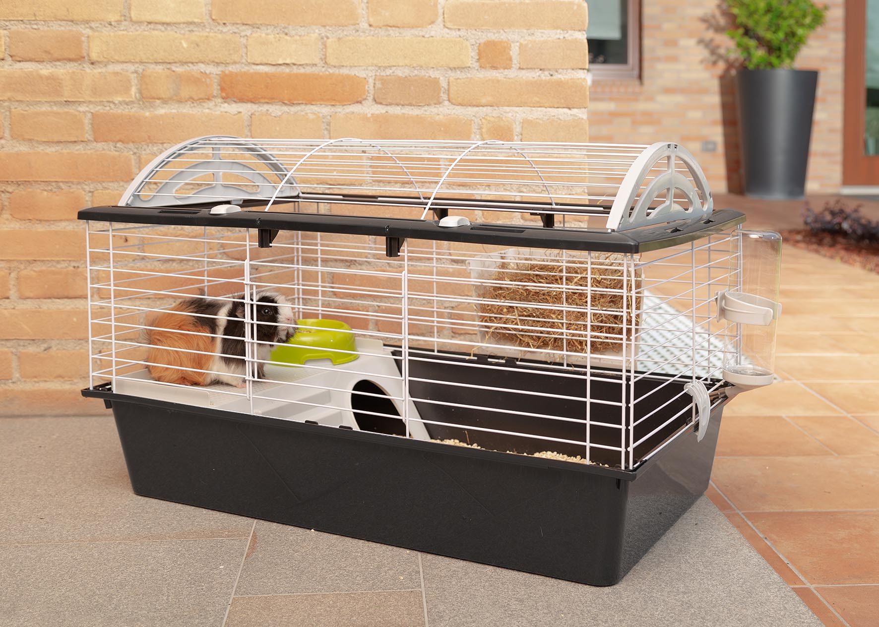 Ferplast Casita 80 Rabbits and Guinea Pigs Cage 12